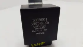 3887067d00 Defogger Relay Defrost Geo Tracker Suzuki Sidekick #2
