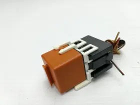 61311373585 Bmw 2005 325i 325xi 330xi 330i 325ci E46 Fuel Pump Relay W Connector Pigtail Oem #3