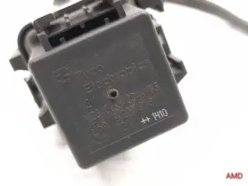 61369207913 Bmw 2014 320i 328i 335i 340i 330i F30 Cooling Fan Relay W Socket #2