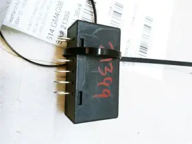 614.gm4g06 Buick 2006 Rainier Hazard Warning Flasher Resistor Relay Oem Used 15231201