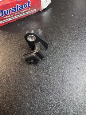 Su12938 Duralast 025889968098 New Camshaft Position Sensor #2
