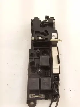 Fm5810c666ae Ford 614.fd1d13 2013 C-max Energi Hybrid Fuse Relay Resistor Module Oem Used