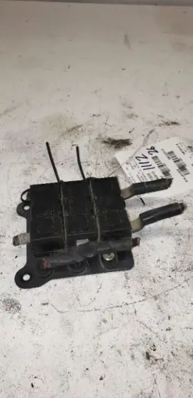 2w93-14n144-faa Jaguar 614.ja1s05 2af9c8cf-8f2 2004-2009 Xj8l Fuse Relay Terminal 114587 #2