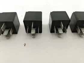 614.ja1v97 Jaguar Xk8 Xkr X100 Electrical Relay Set Of Six Fits 1996-2004 #3