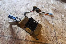 05312-701am Lexus 1998 1999 2000 Ls400 Rear Heater Glass Defrost Relay #2
