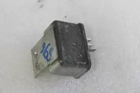 D42b-18c541-ac Lincoln 1974 1975 1976 Continental Mark Iv Relay Module #2