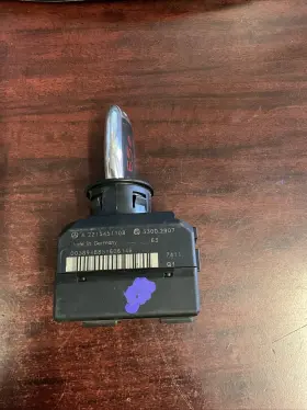 A22115451108 Mercedes-benz A2215451108 2008 S550 Ignition Switch With Key