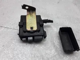 614.ms1r09 Mitsubishi Small Fuse Relay Box 2009 Galant 7154-8548 Z-37-1p #2