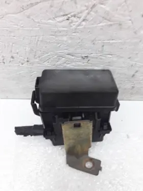 614.ms1r09 Mitsubishi Small Fuse Relay Box 2009 Galant 7154-8548 Z-37-1p