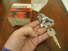 D6az-11582-a Motorcraft Sw-1362 1974 1978 Ford Mustang Ii Ignition Cylinder Keys Nos