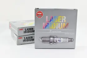 Ilkr8e6 Ngk 3 Boxes Laser Iridium Long-life Spark Plug Mitsubishi Lancer 1422