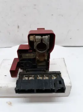 614.op1e17 Nissan 13-17 Altima Battery Positive Terminal Fuse Cluster #2