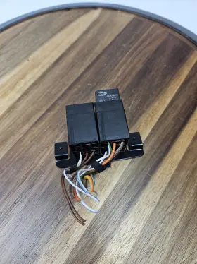 614.ja1s00 Oem Factory Original Genuine 1998 1999 2000 2001-2003 Jaguar Xj8 Micro Relay Control Set P/n Lna6705ab