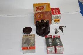 Ec-98 P&d 1959-1960-1964-1966 Fiat 500 Tune Up Kit Cap Rotor Points Condenser Spark Plugs
