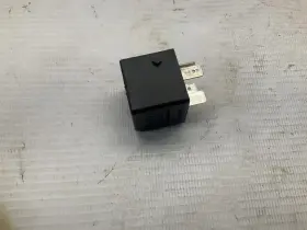 958-615-029-00 Porsche 11-23 Cayenne Motor Fan Relay T