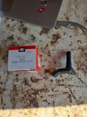 Pc18 Standard Motor Products Crankshaft Position Sensor