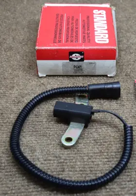 Pc41 Standard Motor Products Crankshaft Position Sensors Jeep Dodge