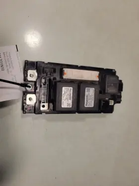 614.to1n10 Toyota Prius 2010 Relay Electrical Battery Junction Box