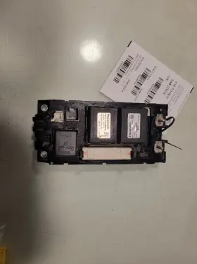 G3843-48021 Toyota 614.to1n11 Prius 2011 Relay Electrical Battery Junction Box