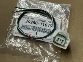 90980-11070 Toyota New Oem Ambient Temperature Sensor Connector 2-way 12a03