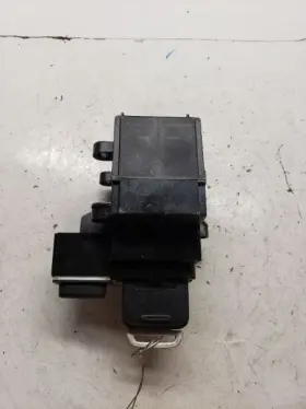 633-50638 Volvo Ignition Switch Dash Mounted Fits 07-12 80 Series 1220059