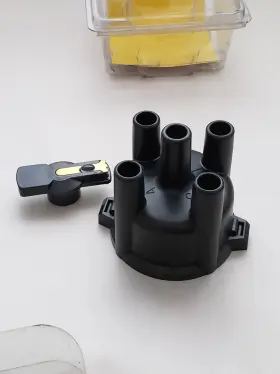 15582 Wells Set Distributor Cap And Rotor