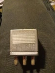 Mercedes Benz 0015425919 Multipurpose Relay With Blue Top 5-PRONG 001-542-59-19. Fixed Price $20.02.